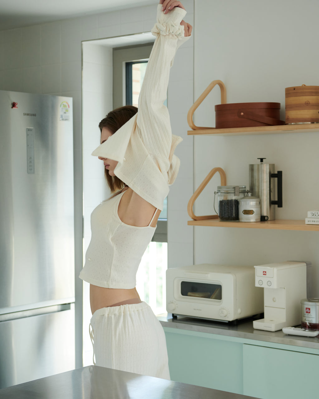 IVORY CARDIGAN