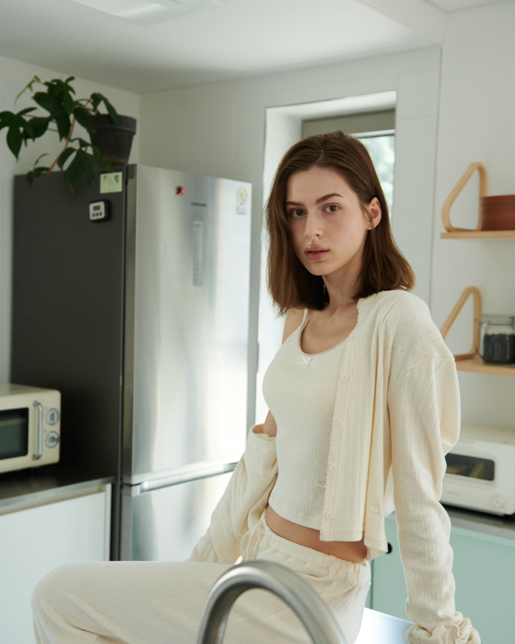 IVORY CARDIGAN