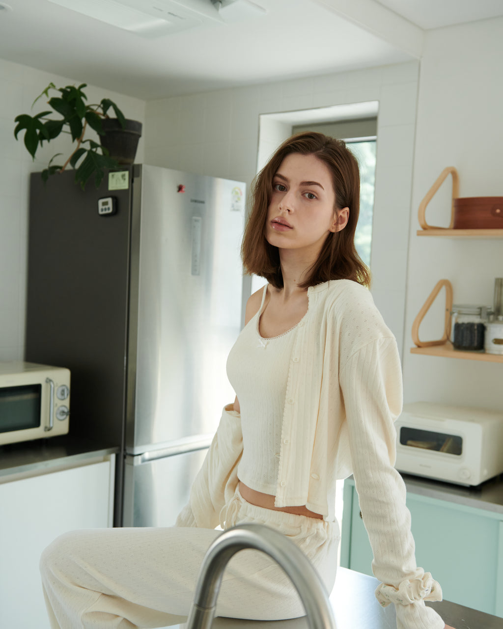 IVORY CARDIGAN