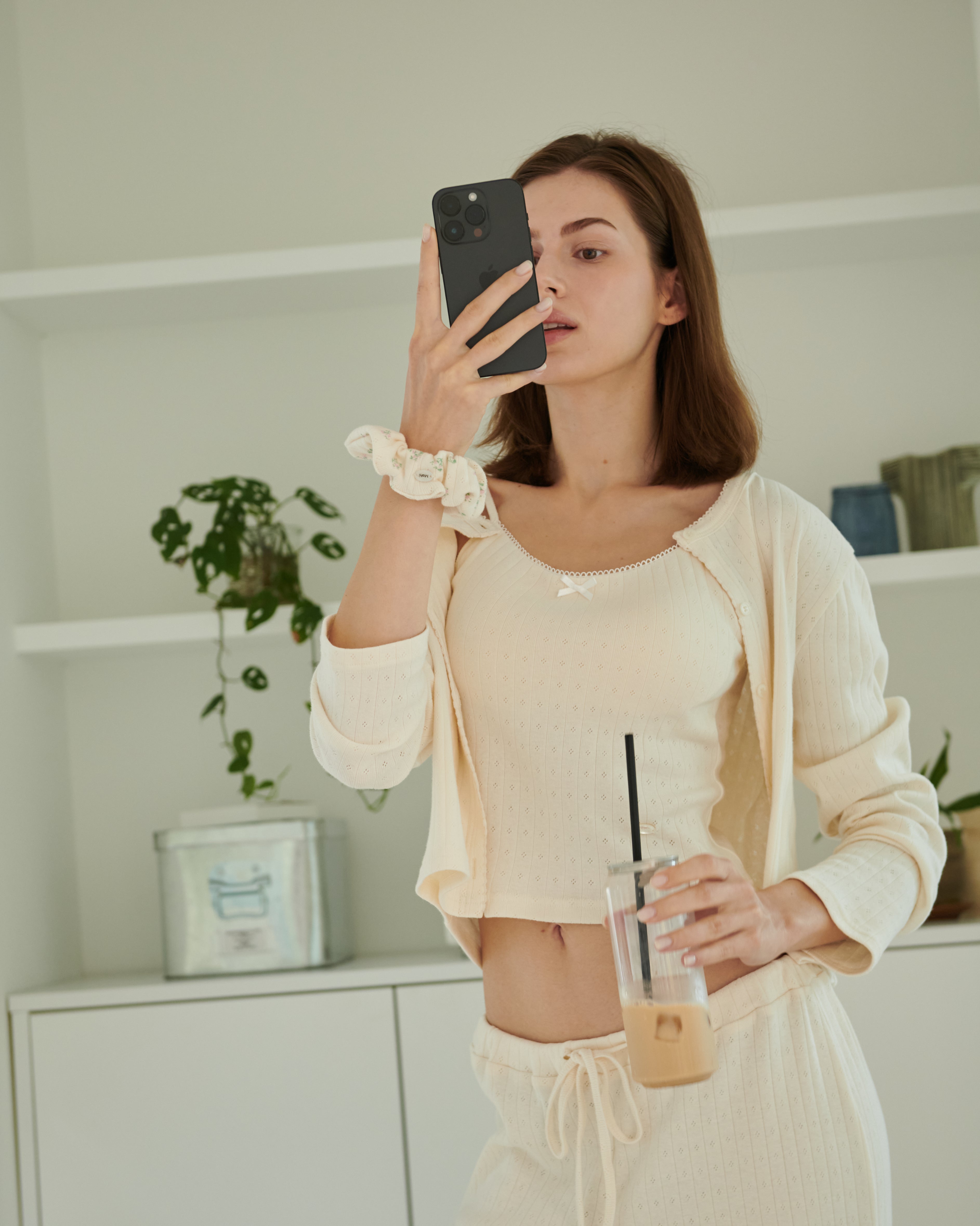 IVORY CARDIGAN